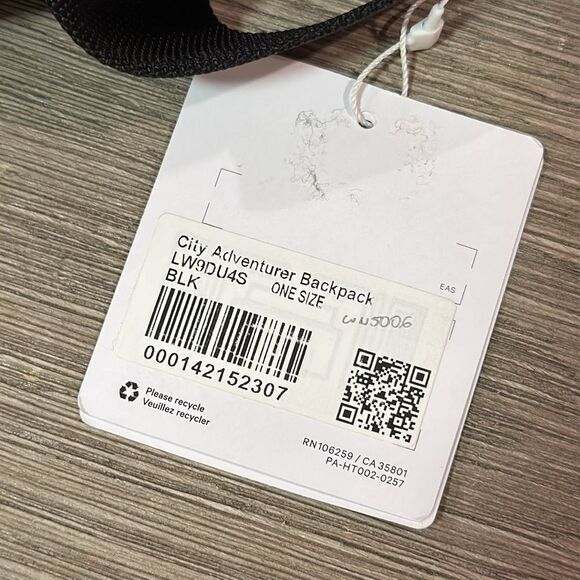 Lululemon City Adventurer Backpack 17L BlacK NWT $128 - Picture 5 of 7